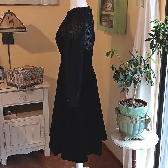 Vintage. Karen Lucas for Niki Black Evening Dress. Cocktail. Quiet Luxury. - Picture 5 of 13